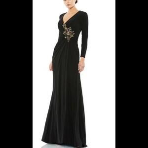 (5) NWT! Mac Duggal FAUX WRAP GOWN W/ APPLIQUÉ  MSRP $398